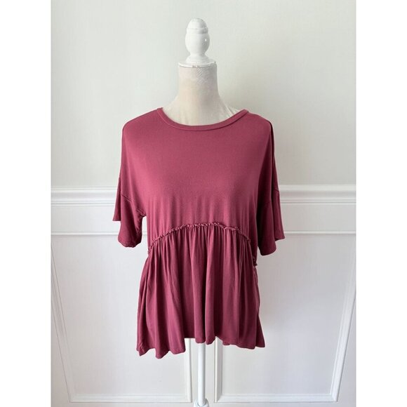 Tops - Maroon Gathered Waist Short Sleeve Top XL Excellent Condition